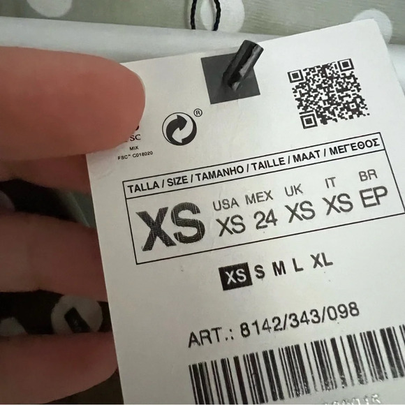 Zara satin effect green polka  dot blouse - Picture 8 of 11